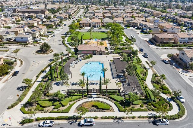 7065 Sweetleaf, Fontana, CA 92336