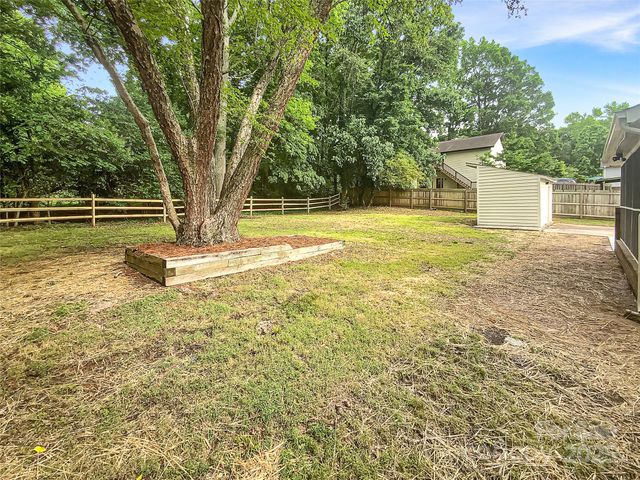 1212 Beechdale Drive, Charlotte, NC 28212