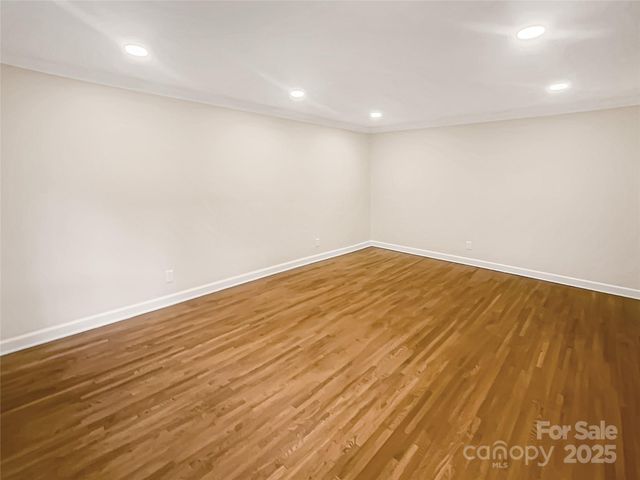 1212 Beechdale Drive, Charlotte, NC 28212