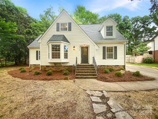 1212 Beechdale Drive, Charlotte, NC 28212