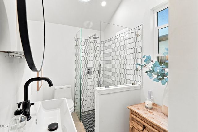 541 Fairview Street, Ashland, OR 97520