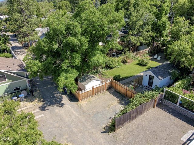 541 Fairview Street, Ashland, OR 97520