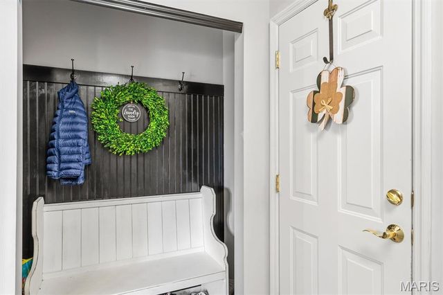 6 Hollow Oak Court, Imperial, MO 63052