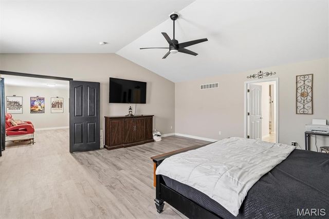 6 Hollow Oak Court, Imperial, MO 63052