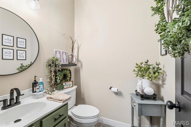 6 Hollow Oak Court, Imperial, MO 63052