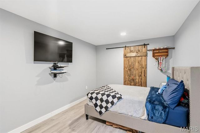 6 Hollow Oak Court, Imperial, MO 63052