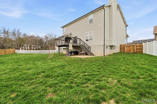 6 Hollow Oak Court, Imperial, MO 63052