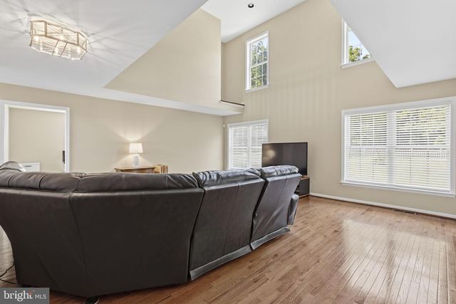 3606 HOLLANDS BRANCH CT, Street, MD 21154