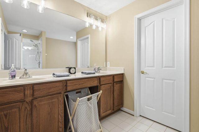 3606 HOLLANDS BRANCH CT, Street, MD 21154