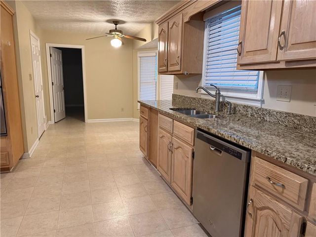 2945 Alan Drive SW, Marietta, GA 30064