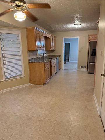 2945 Alan Drive SW, Marietta, GA 30064