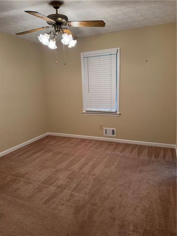 2945 Alan Drive SW, Marietta, GA 30064