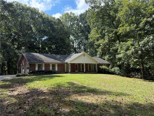 2945 Alan Drive SW, Marietta, GA 30064