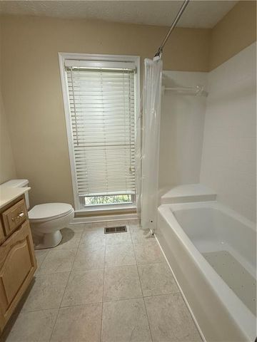 2945 Alan Drive SW, Marietta, GA 30064