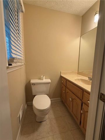 2945 Alan Drive SW, Marietta, GA 30064