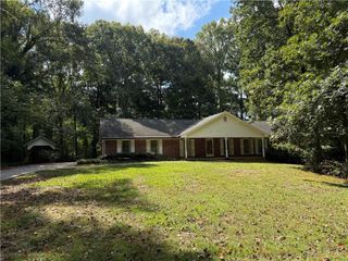 2945 Alan Drive SW, Marietta, GA 30064