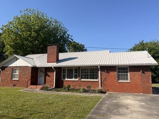 442 W Rhea Ave, Spring City, TN 37381