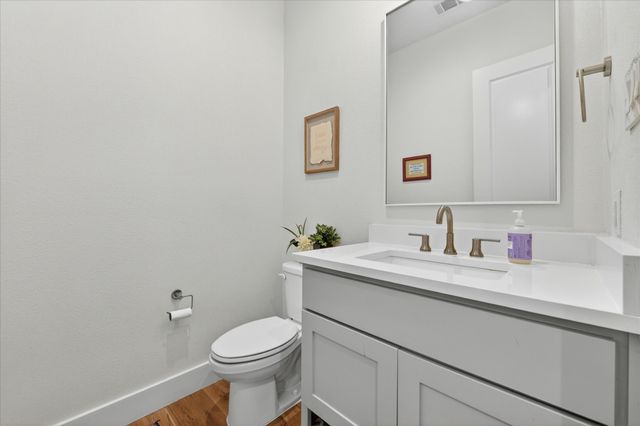 1124 Mountain View Drive, Weatherford, TX 76087