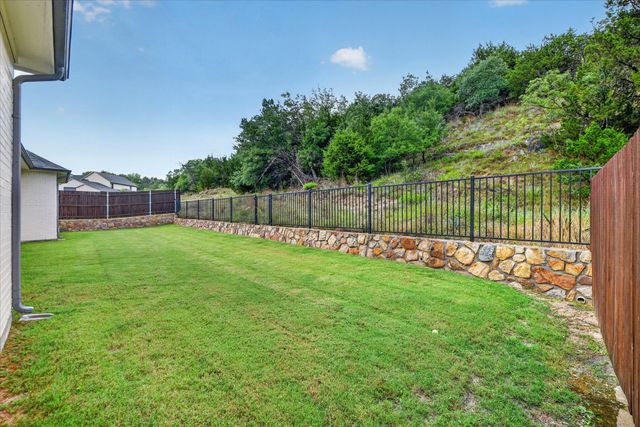 1124 Mountain View Drive, Weatherford, TX 76087