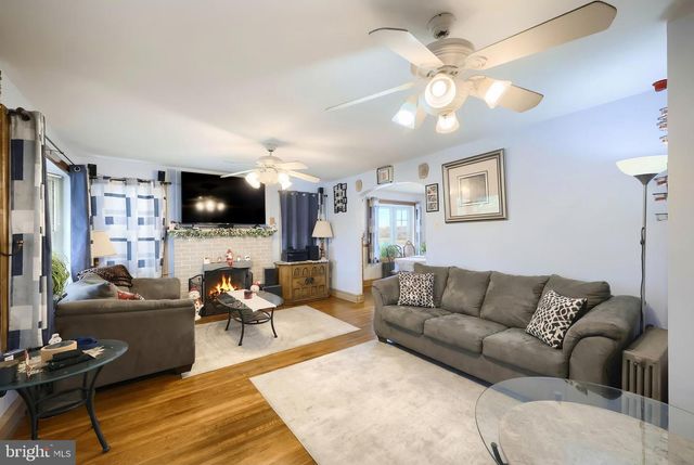 3069 N GEORGE ST, York, PA 17406