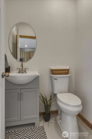 2 Island View Lane, Methow, WA 98834