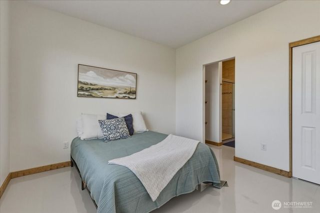 2 Island View Lane, Methow, WA 98834