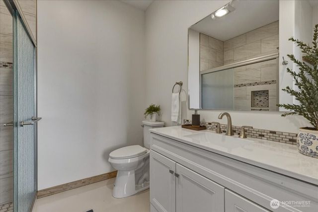 2 Island View Lane, Methow, WA 98834