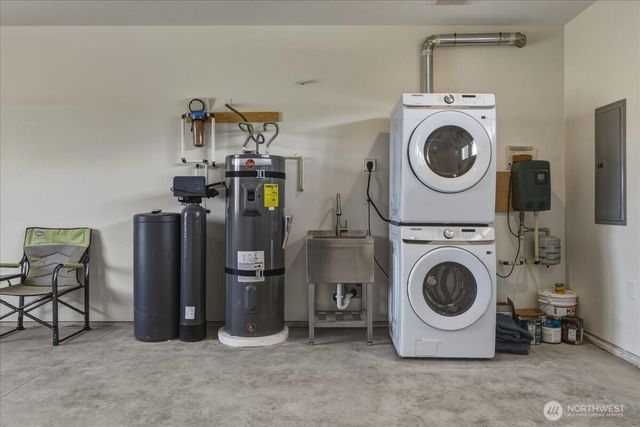 2 Island View Lane, Methow, WA 98834