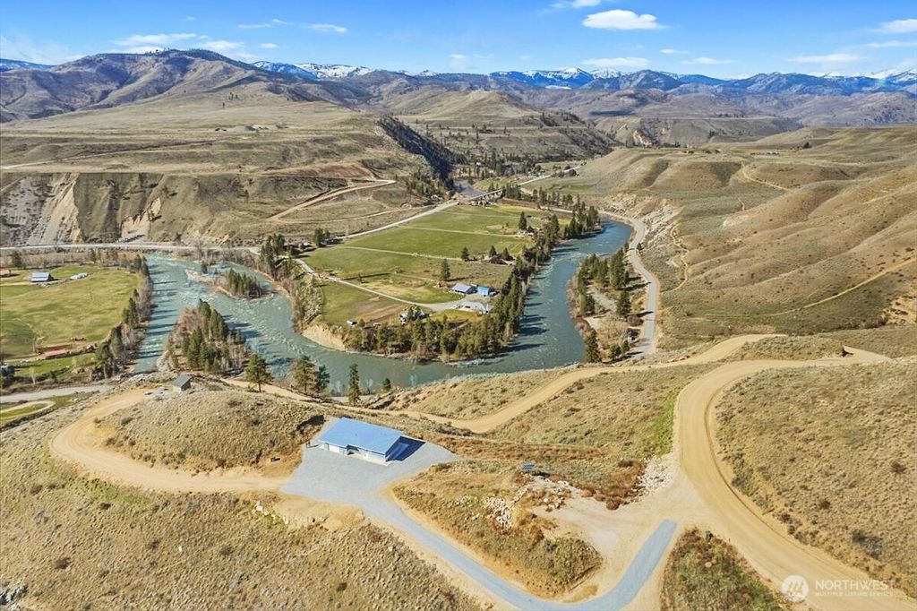 2 Island View Lane, Methow, WA 98834