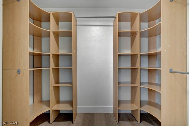 9016 Pine Mission Avenue, Las Vegas, NV 89143