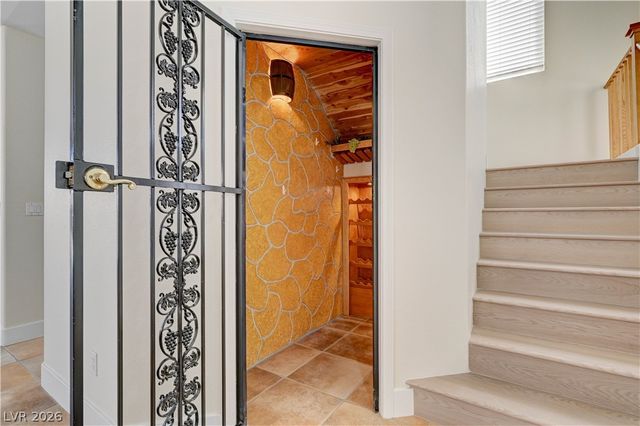 9016 Pine Mission Avenue, Las Vegas, NV 89143