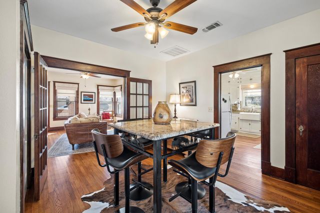 306 S Market ST, Flatonia, TX 78941