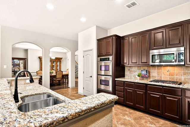 1126 Saddle Horse, San Antonio, TX 78260