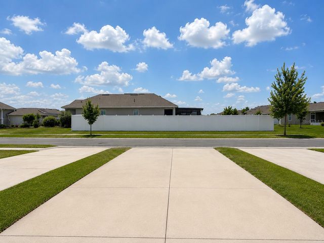 1562 CARBONDALE ROW, Kissimmee, FL 34744