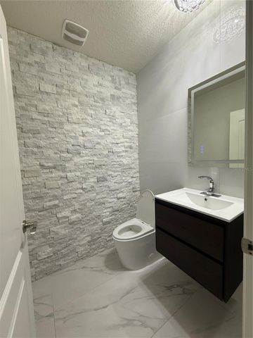 1562 CARBONDALE ROW, Kissimmee, FL 34744
