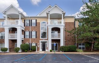 13101 Mill Crossing Court 302, St Louis, MO 63141