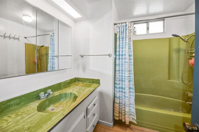 7408 Chantilly Ln, Sacramento, CA 95828