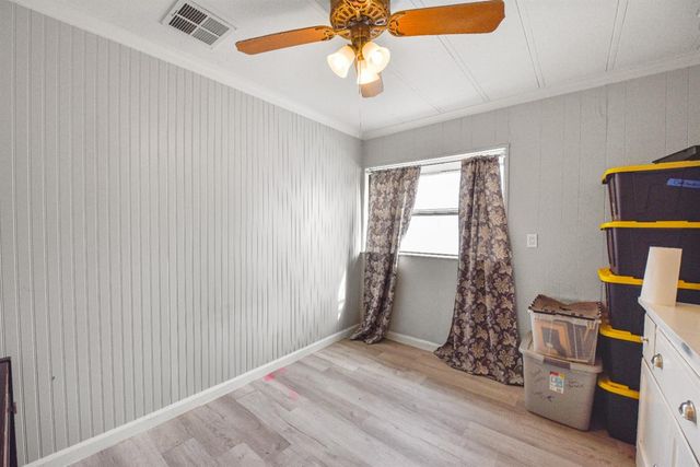 7408 Chantilly Ln, Sacramento, CA 95828