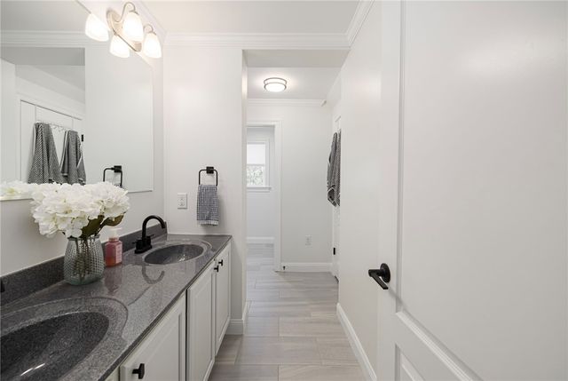 161 Stony Lane, North Kingstown, RI 02852