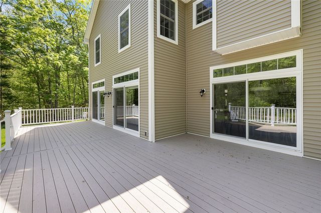 161 Stony Lane, North Kingstown, RI 02852