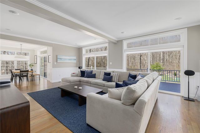 161 Stony Lane, North Kingstown, RI 02852