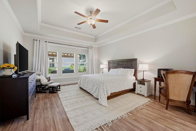 114 Sequoya Drive, Lake Kiowa, TX 76240