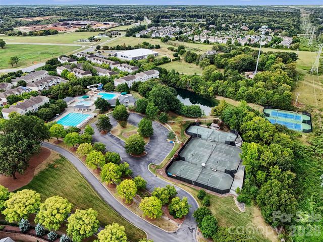 845 Windy Falls Drive, Huntersville, NC 28078