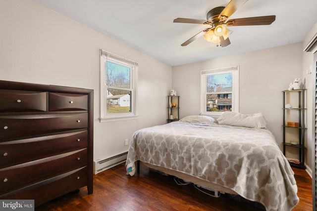 912 ARCH ST, Perkasie, PA 18944