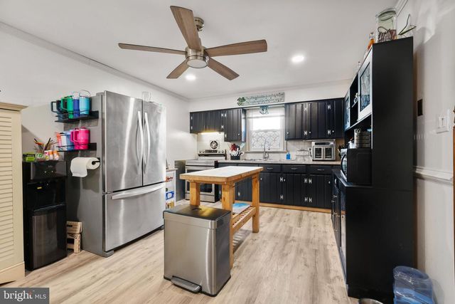 912 ARCH ST, Perkasie, PA 18944