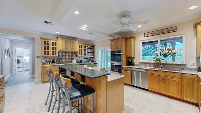 516 JENNIFER LANE, Windermere, FL 34786