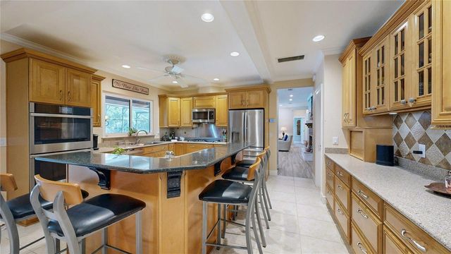 516 JENNIFER LANE, Windermere, FL 34786