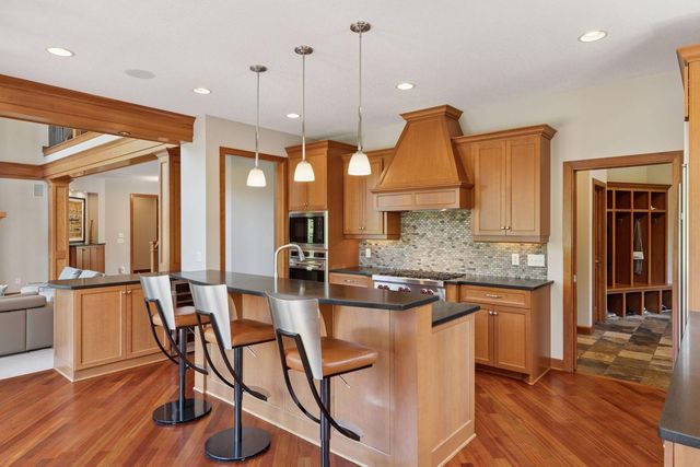 9726 Whistling Valley Road, Lake Elmo, MN 55042