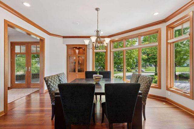 9726 Whistling Valley Road, Lake Elmo, MN 55042