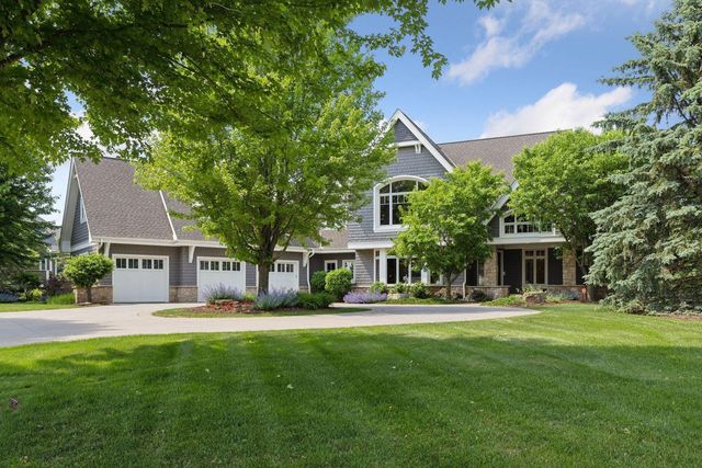 9726 Whistling Valley Road, Lake Elmo, MN 55042